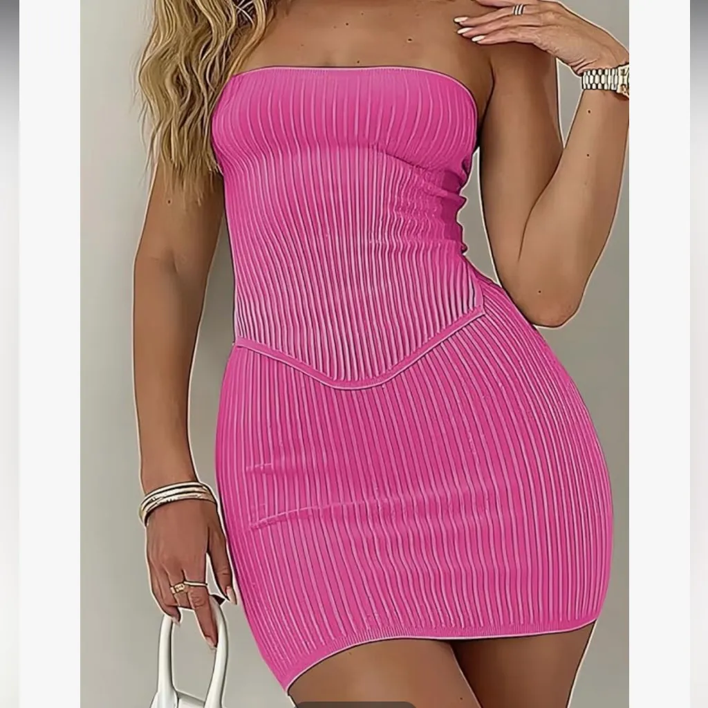 Hot Pink Bodycon Two Piece Set! Tube Top & High-Waisted Mini - Image 4