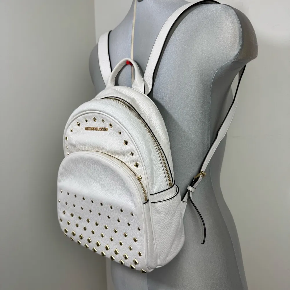 Michael Kors  Abbey Medium Studded Pebbled Leather Backpack in White - Image 4
