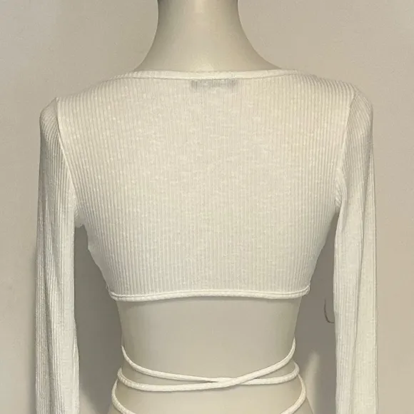 PaperMoon Crop Top White - Size‎ S. - Image 3