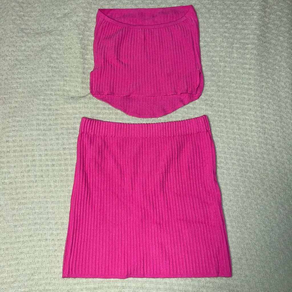 Hot Pink Bodycon Two Piece Set! Tube Top & High-Waisted Mini - Image 8