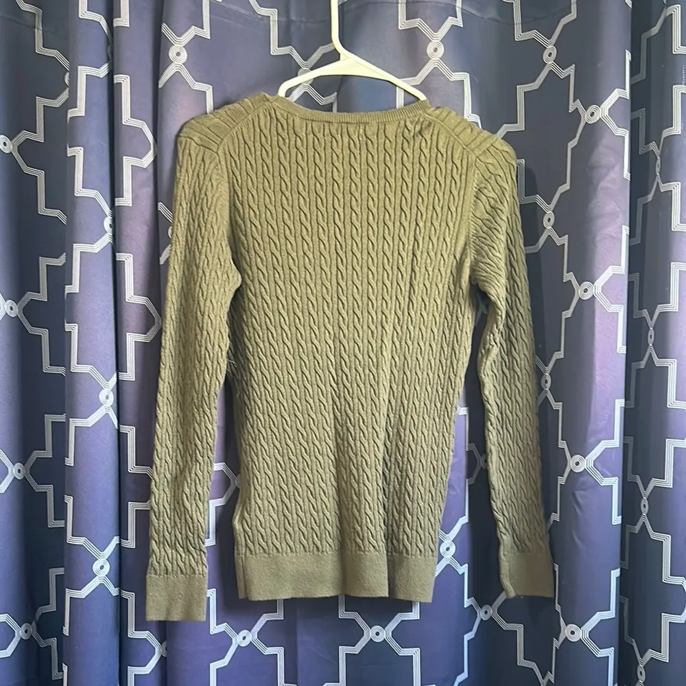 Amazon Essentials Olive Green Knit Sweater - Image 3
