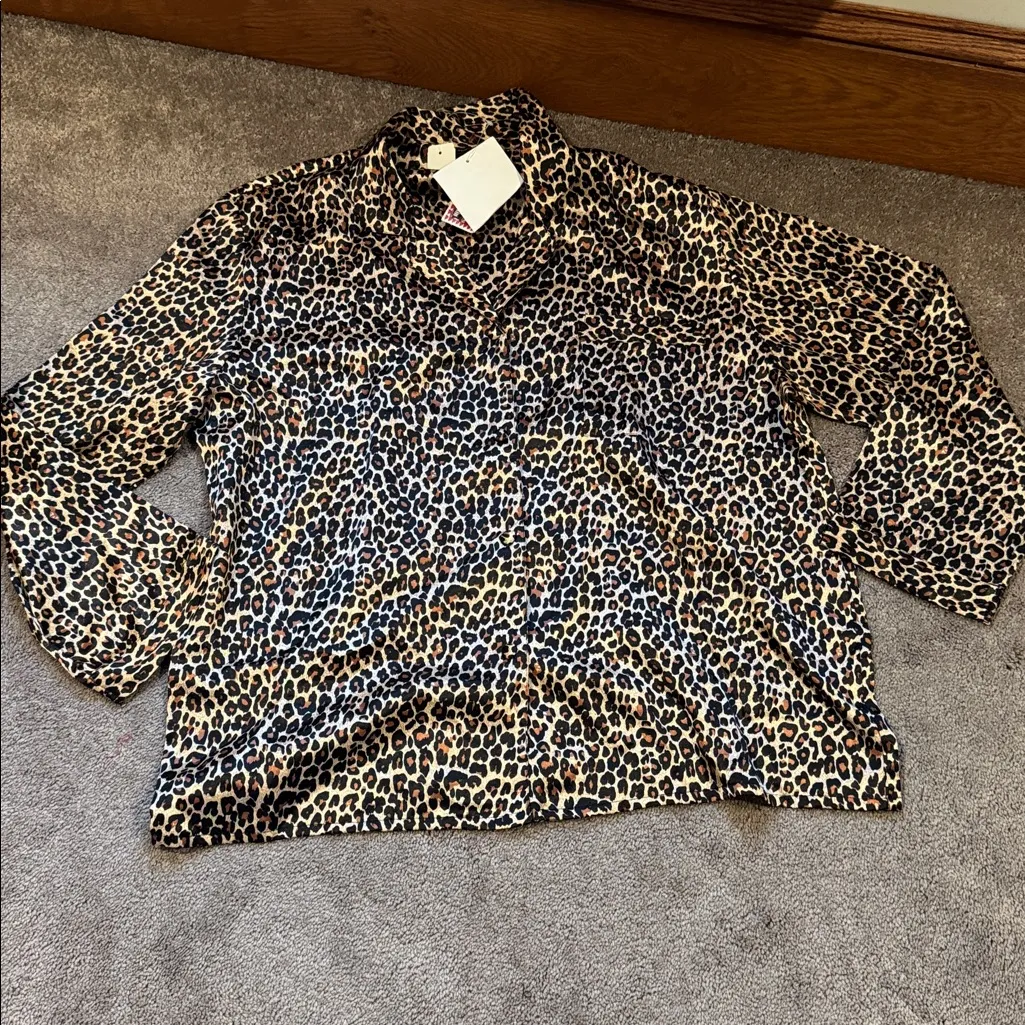 Bed of Roses Satin Animal Print Pajama Set SIZE XL 9️⃣6️⃣ Tan - Image 3