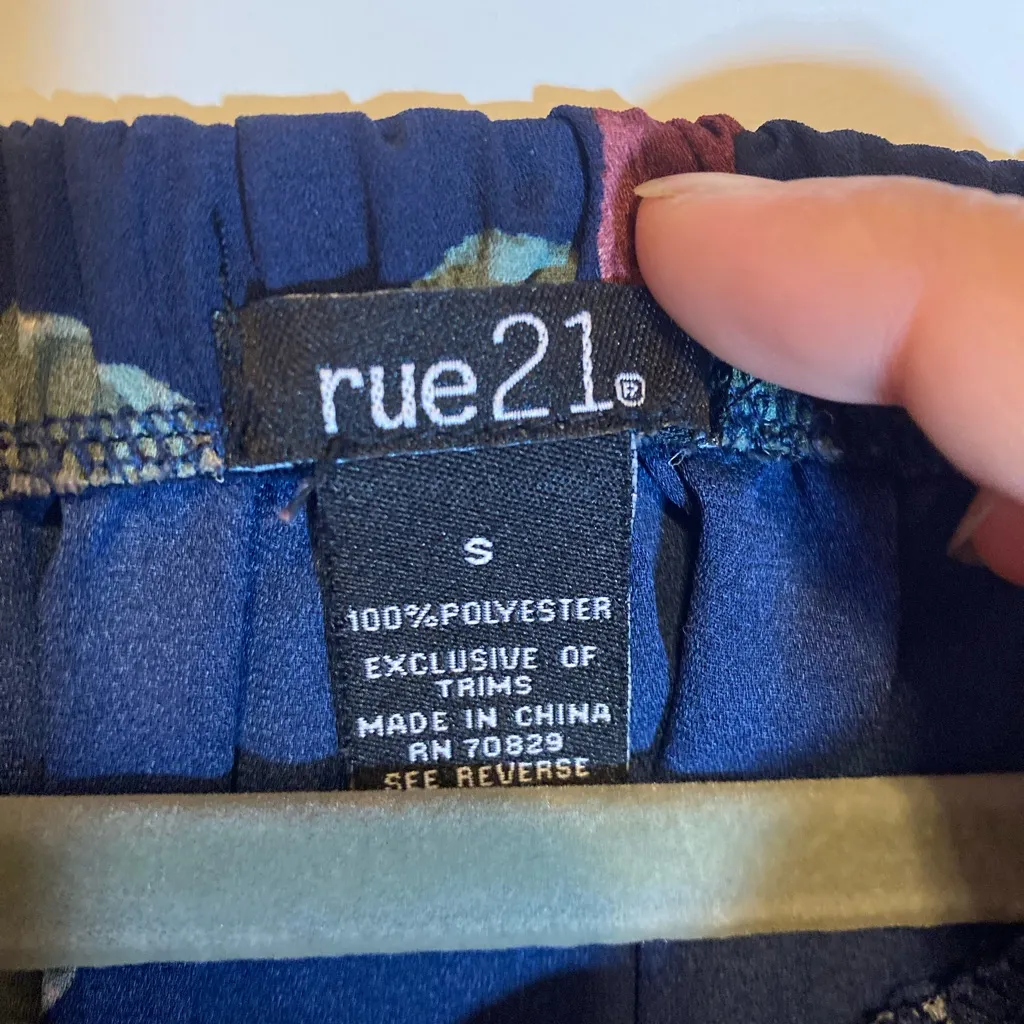 Rue21 Navy Blue Floral Off-Shoulder Dress Small - Image 5