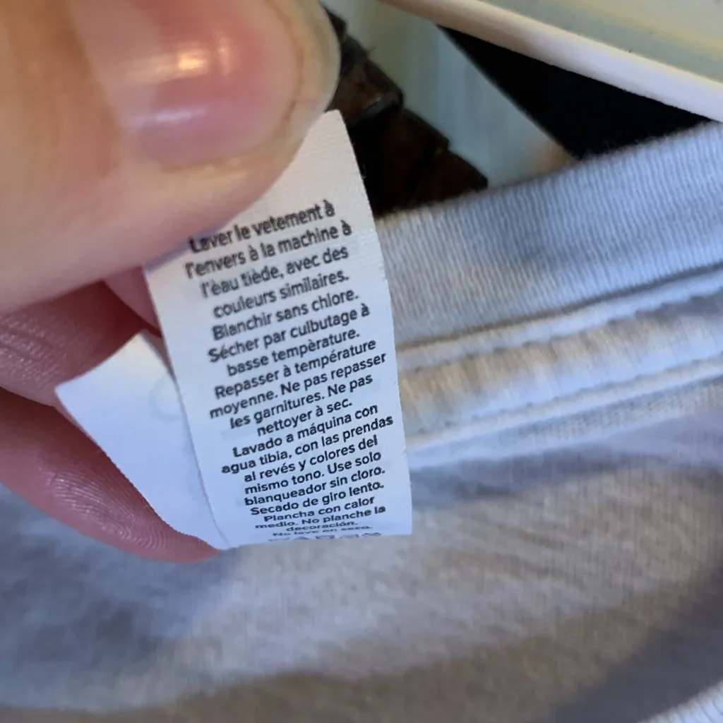 Taylor Swift Reputation 2018 Tour Long Sleeve T-Shirt Size M - Image 5