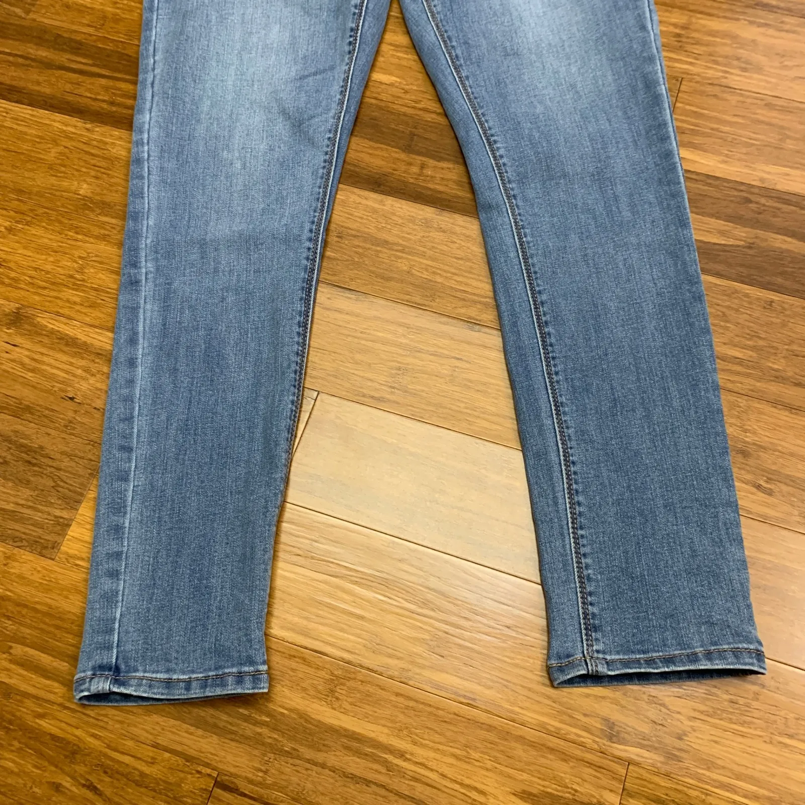 Seven 7‎ Women's Size 8 Oxford Wash High Rise TummyLess Skinny Jeans Casual Blue - Image 3