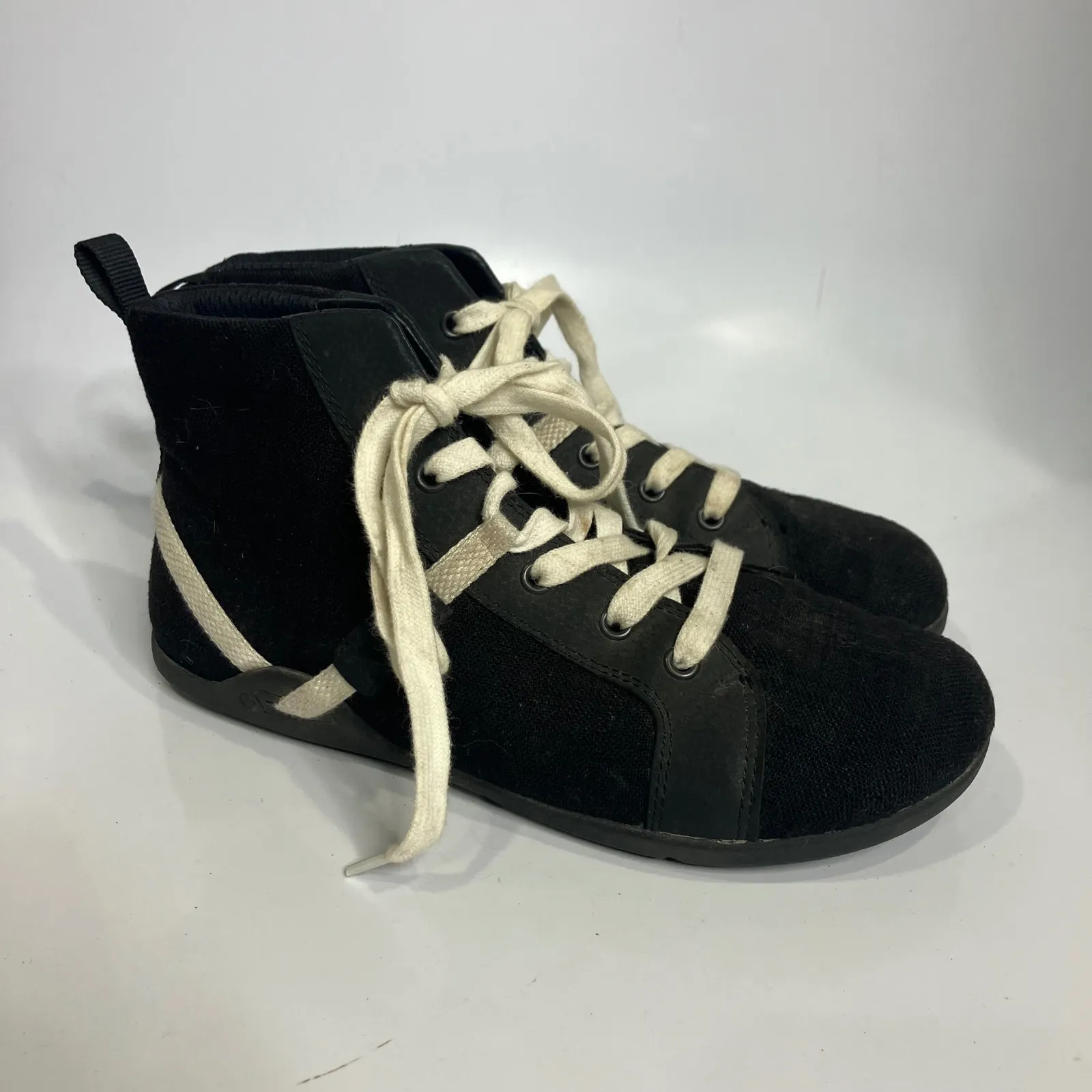 Xeroshoes women's Toronto hightp sneakers barefoot shoes lightweight wide 8.5 Black - Image 3