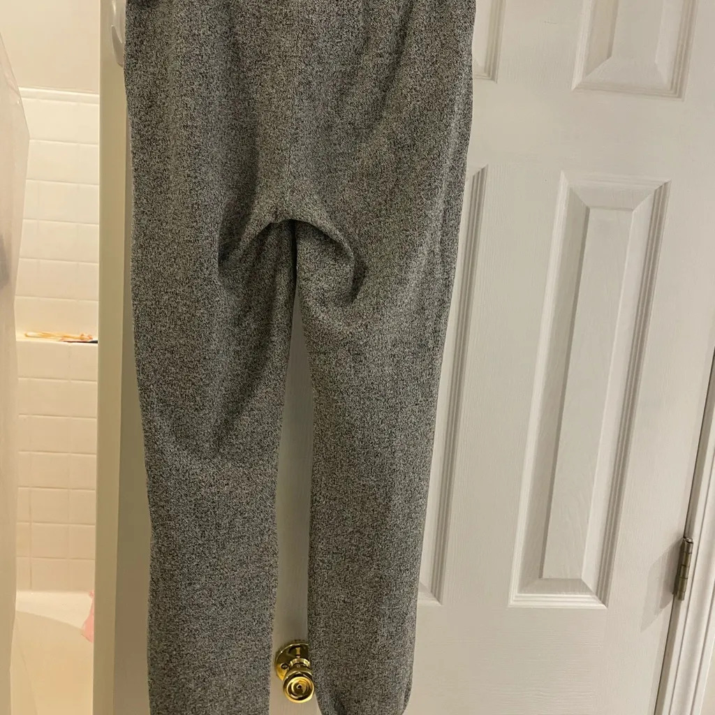 Roots salt and pepper kanga sweatshirt and sweatpants set XS - Image 7