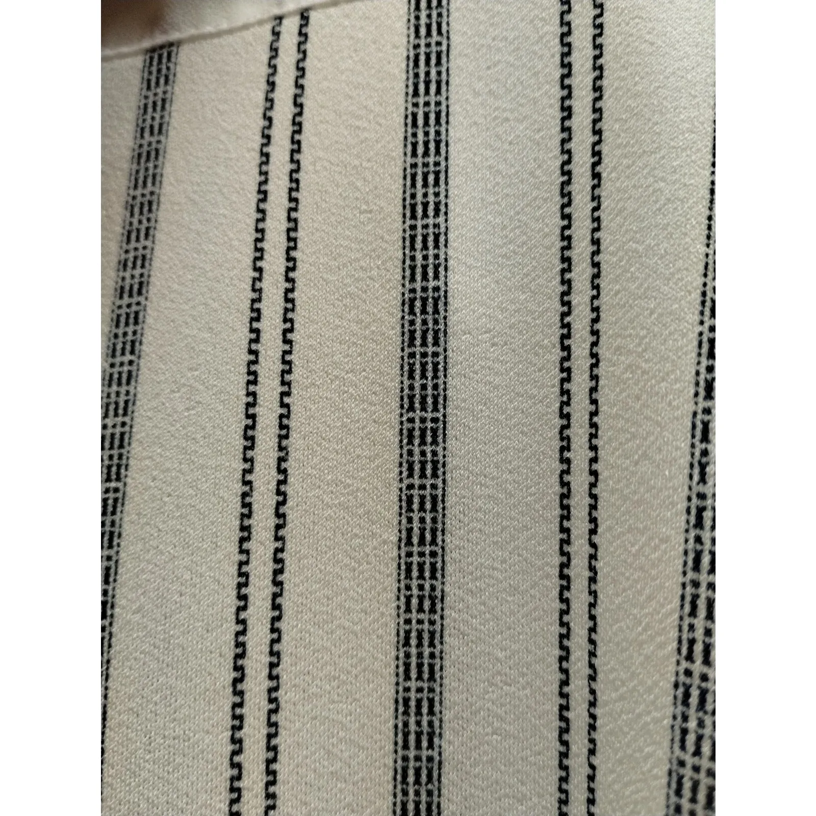 Flower & Feather Women's Size 2X Blue White Striped Sheer Neck Cuff Sleeve Top - Image 2