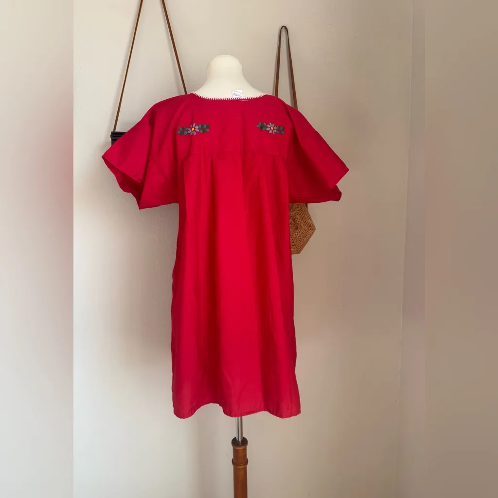 Liliana Cruz Red Floral Embroidered Mexican Dress, Size XL - Image 5