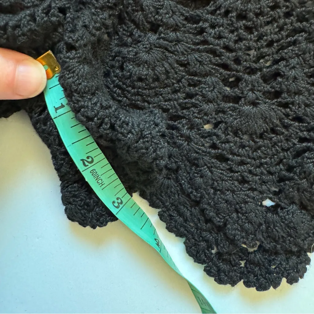 Letarte Black Crochet Swimwear Shorts Size Large NWT - Image 5