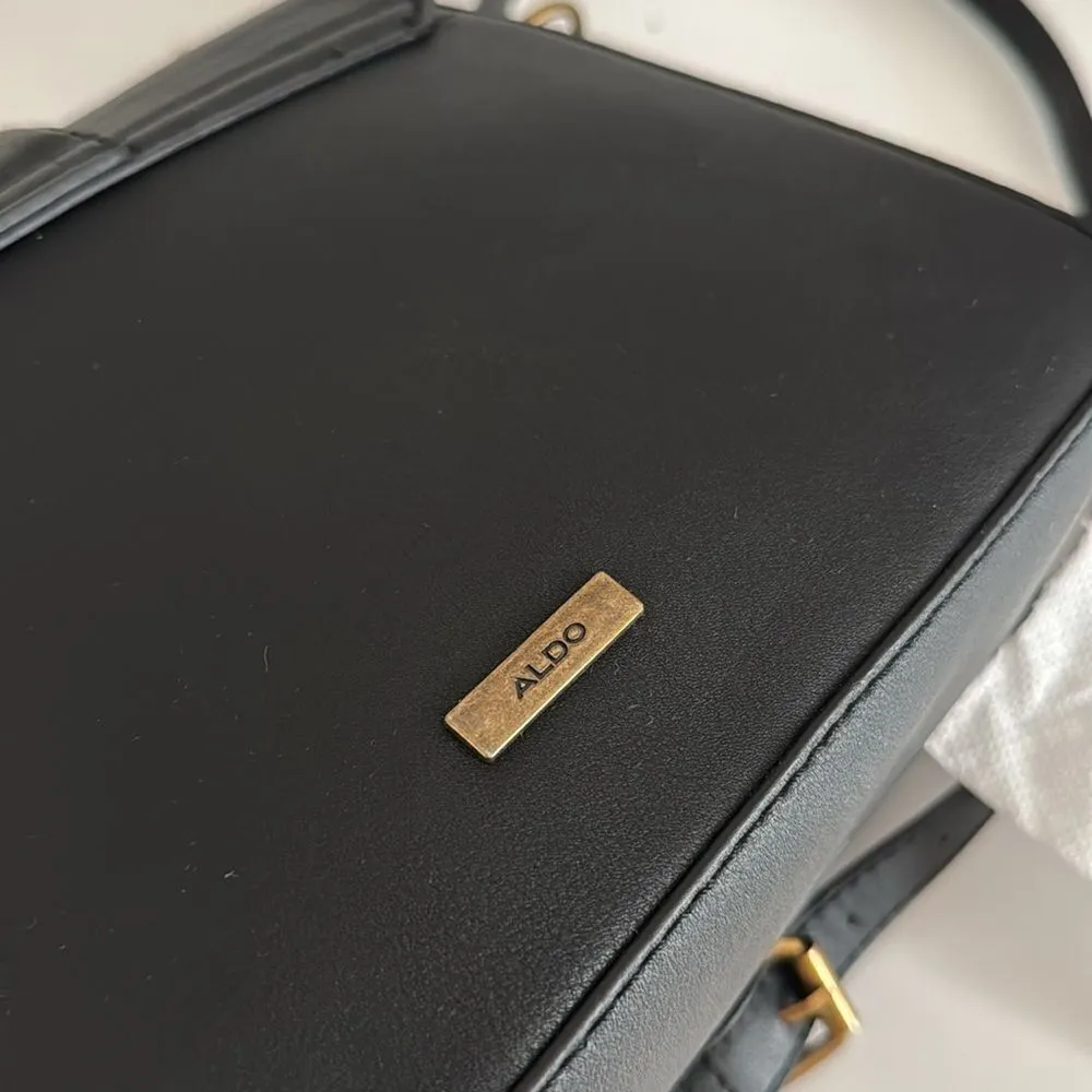 Aldo Black Crossbody Bag with Silver Embellishments EUC - Image 5