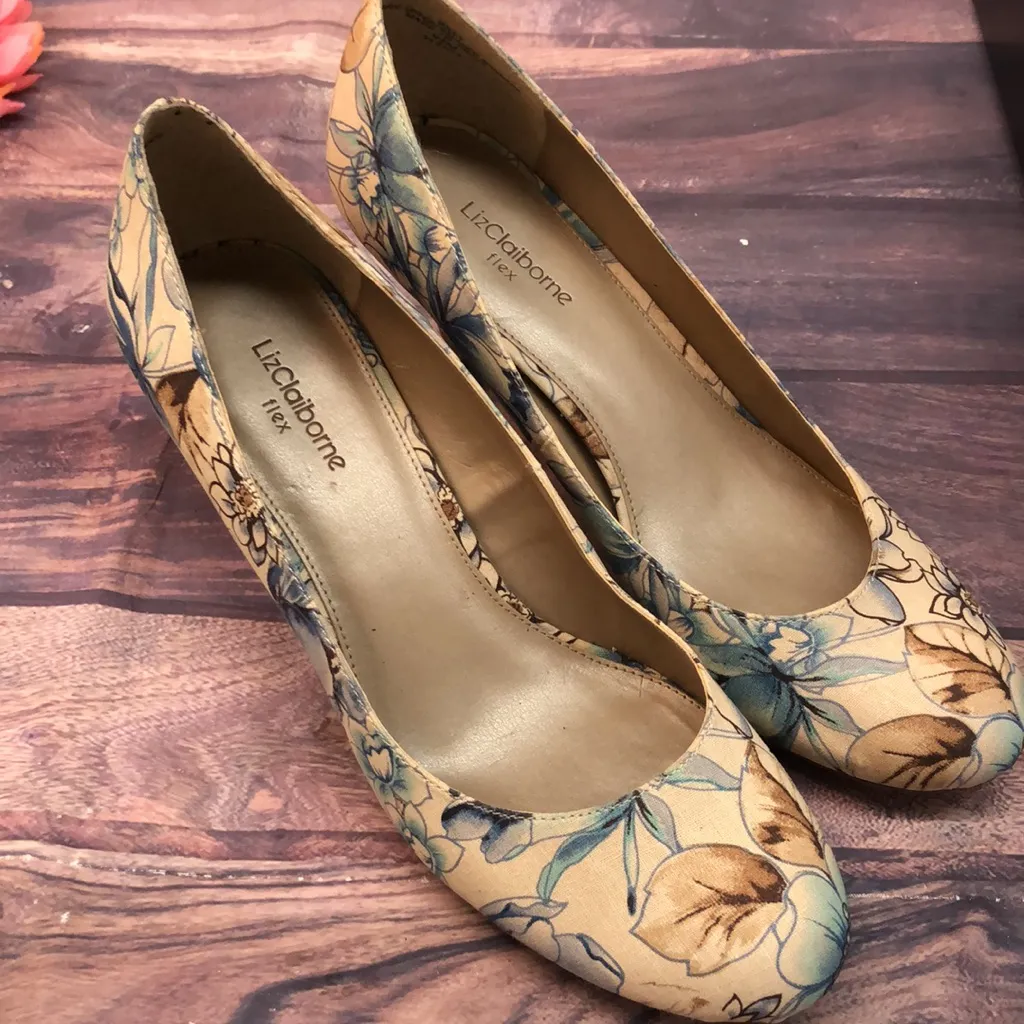 Liz Clairborne sz 9.5 multicolor women shoes - Image 2