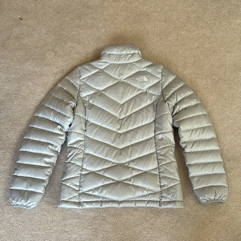 The North Face NWOT  Jacket - Image 7