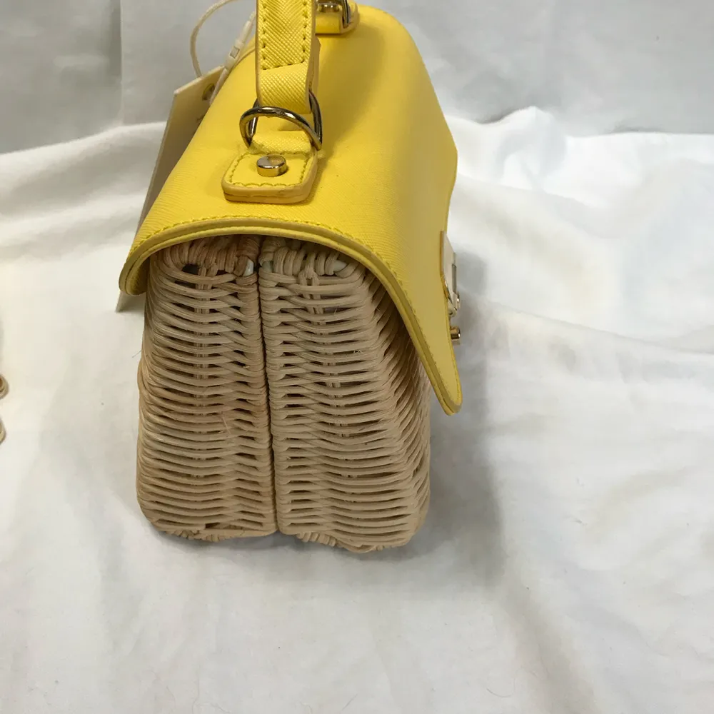 Madison West Madeline Crossbody Straw & Vegan Leather Satchel Crossbody NWT Yellow - Image 6