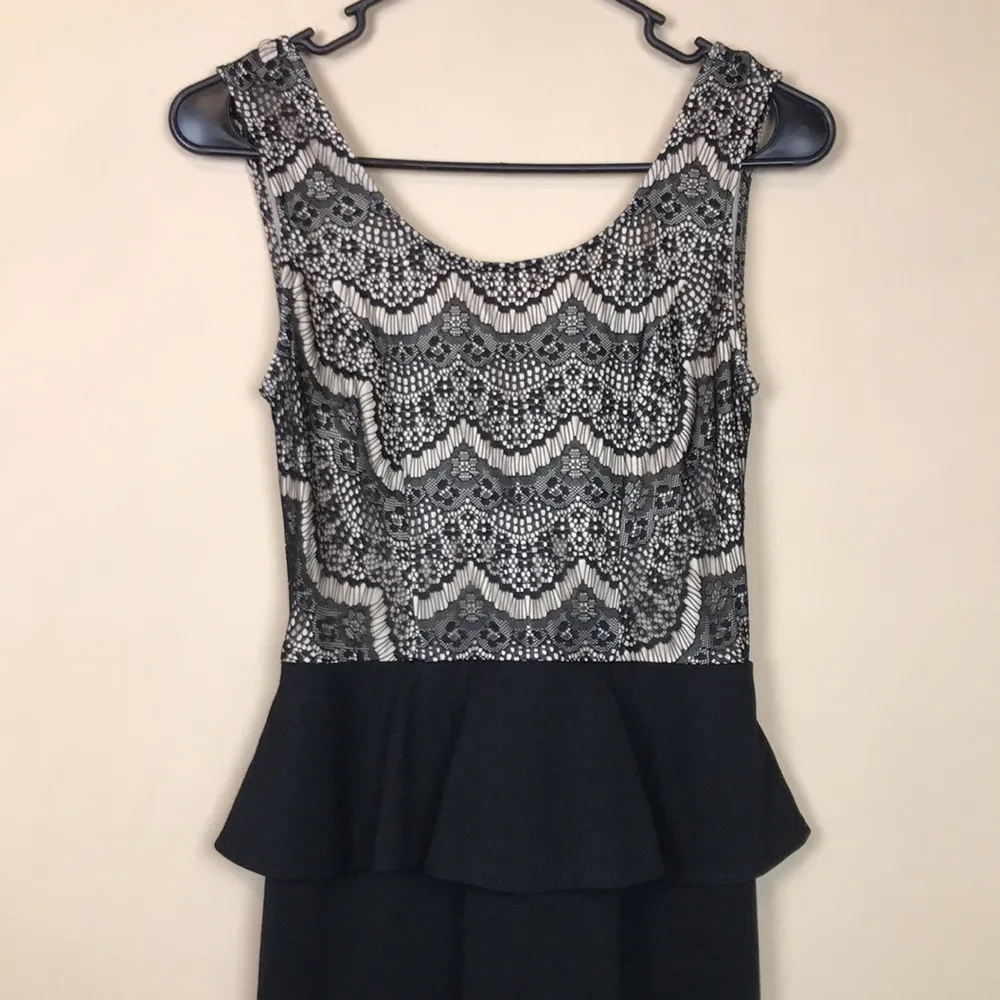 Akira Chicago Black Label Women’s Lace Black Beige Peplum Sleeveless Dress - Image 2