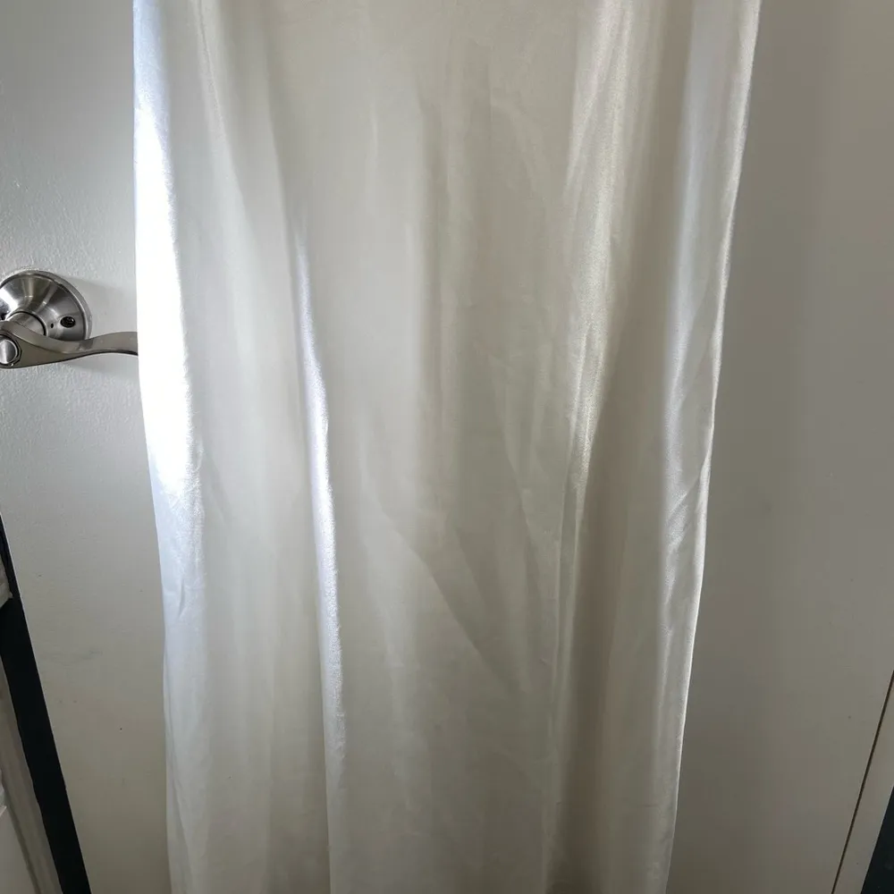 Jones New York white long chemise lingerie large - Image 7