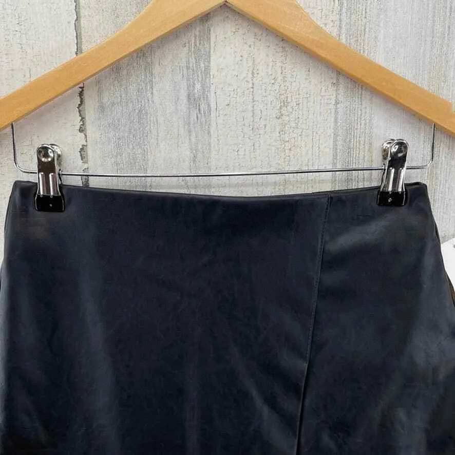 Bar III Non Leather Vegan Skirt Womens XS Black‎ Cross Front Lined Stretch Waist - Image 2