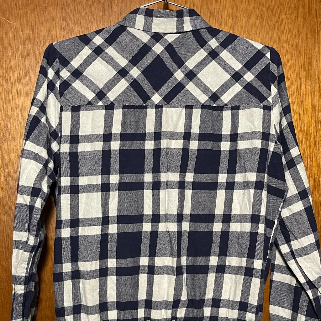 Aerie Woman’s Plaid Blue & White Button Down Romper Size Medium - Image 5