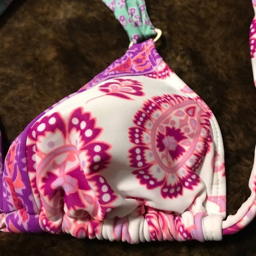 Sofia by Vix Paisley Triangle Bikini‎ Top Purple Size M - Image 3