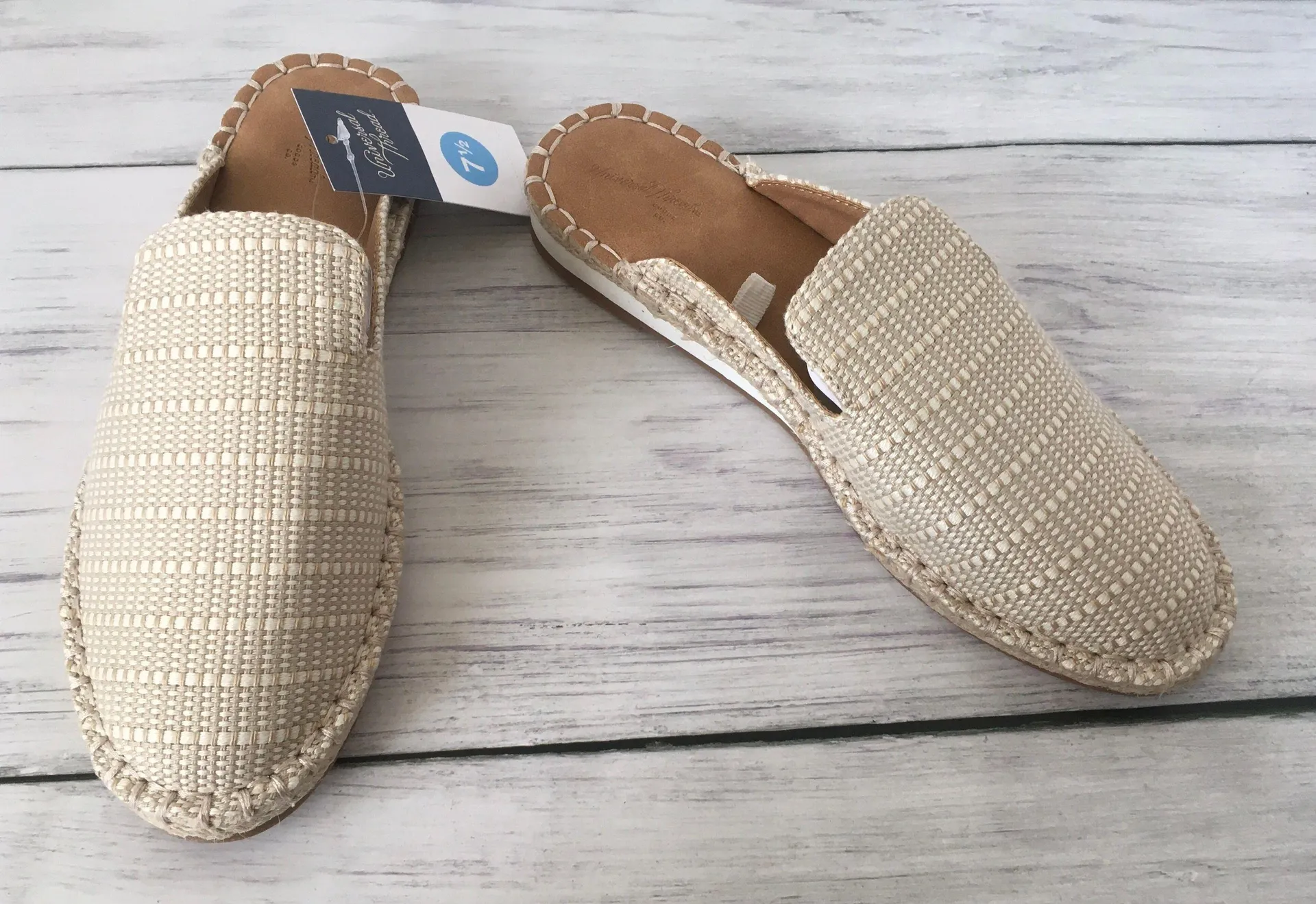 Beige Flats, Size 7 1/2 Tan - Image 5