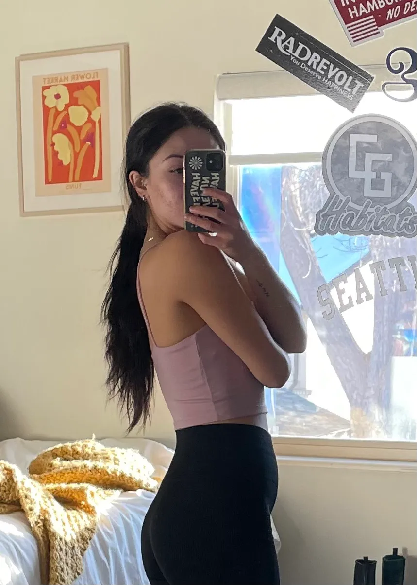 Cropped Workout Tank Pink - Image 2