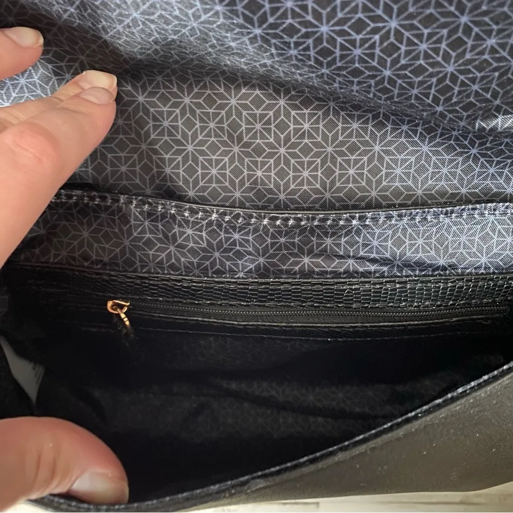 NWOT Black Y2K Style Shoulder Bag / Handbag - Image 5