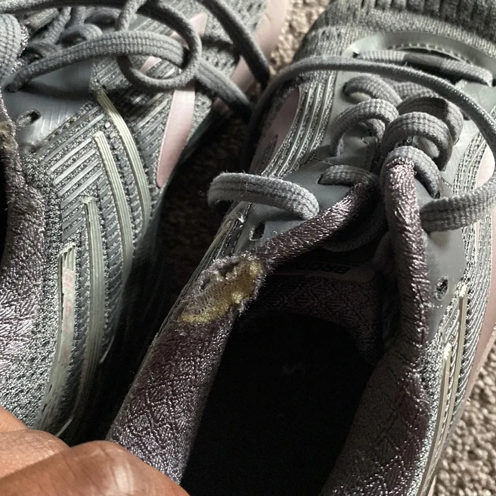 Brooks Women’s Running Shoes Gray Size 8.5 - Image 3