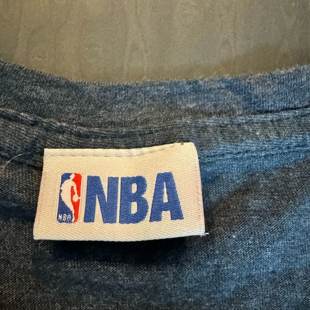 Cleveland Cavaliers basketball tshirt - Image 4