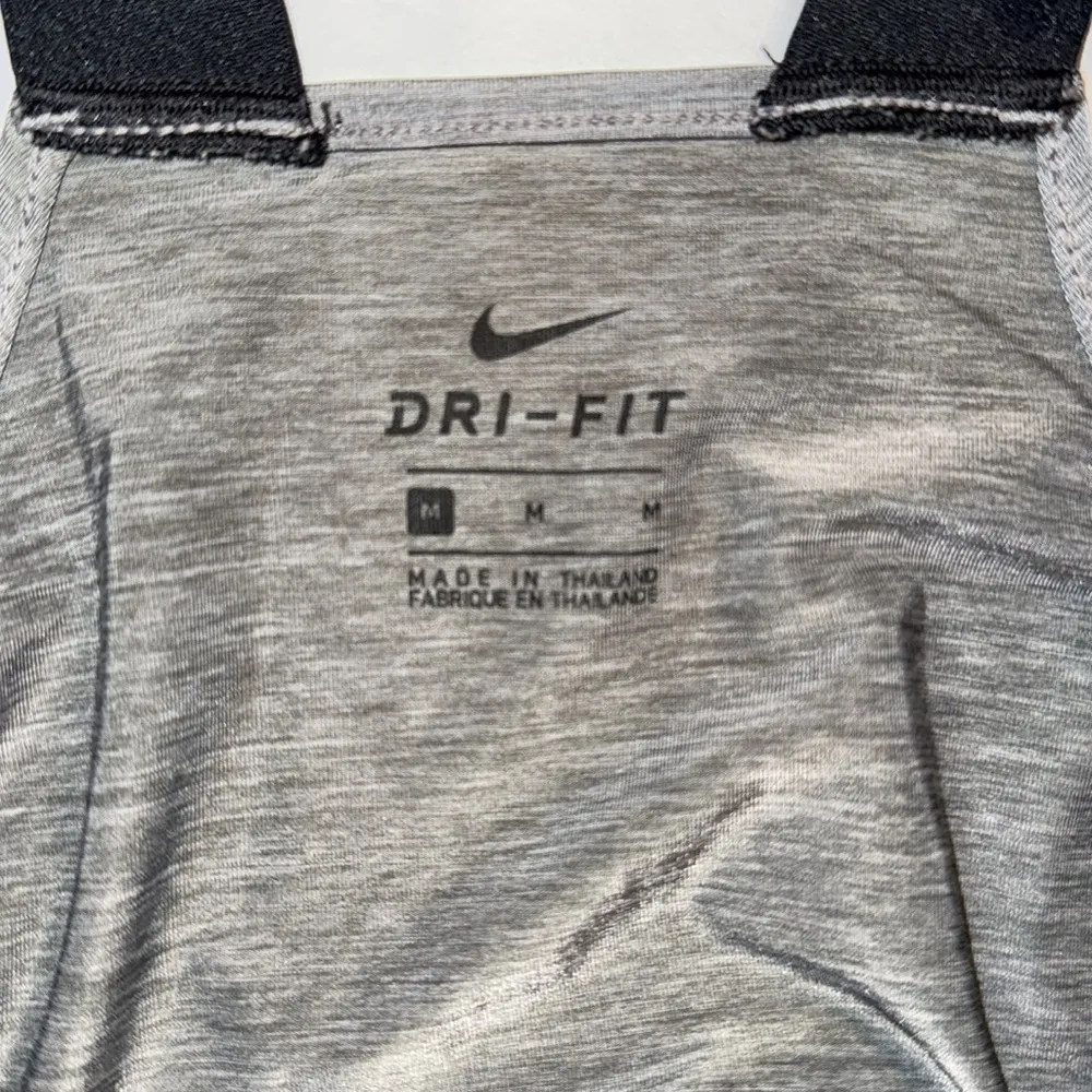 Nike Shirt Womens Medium Gray Tank Top Dri Fit Shred Loose Fit Activewear Gym - Image 3
