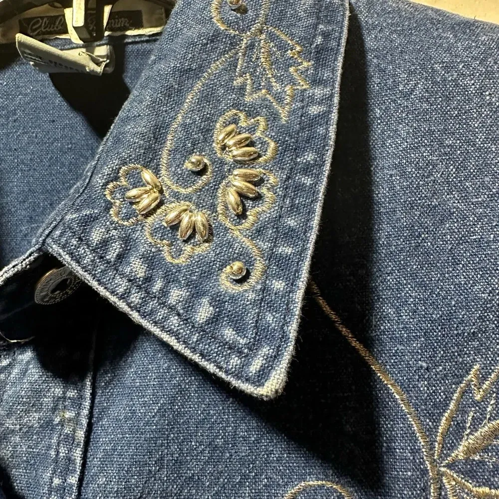 Vintage Club Z Embroidered/Rhinestone Denim Button Up Sz S - Image 3
