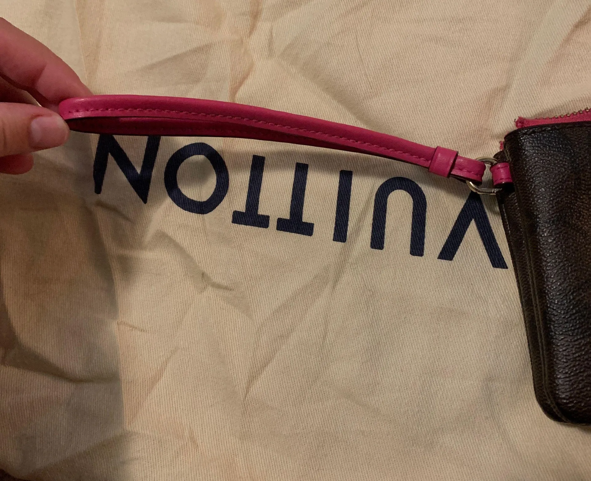 Coach Wristlet [Chocolate] - Image 3