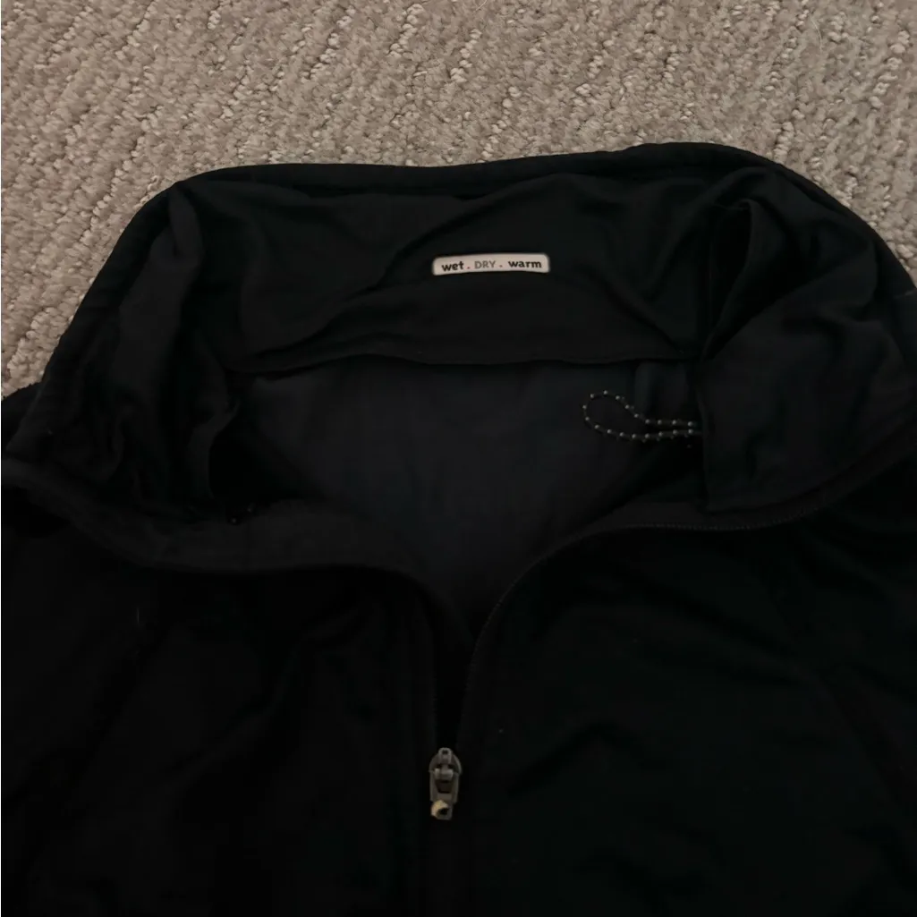 Lululemon Women's Black Quarter Zip - Image 3
