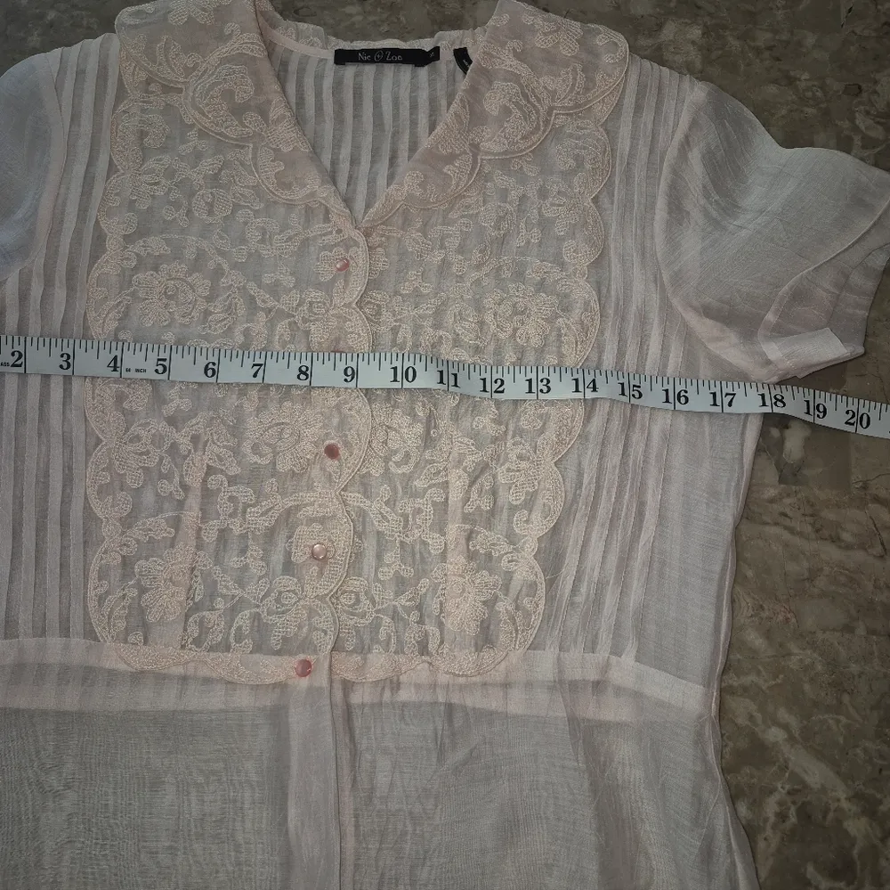 Y2K 90s boho artsy girly blush coquette pink Embrioded and Pleated Blouse smal - Image 7