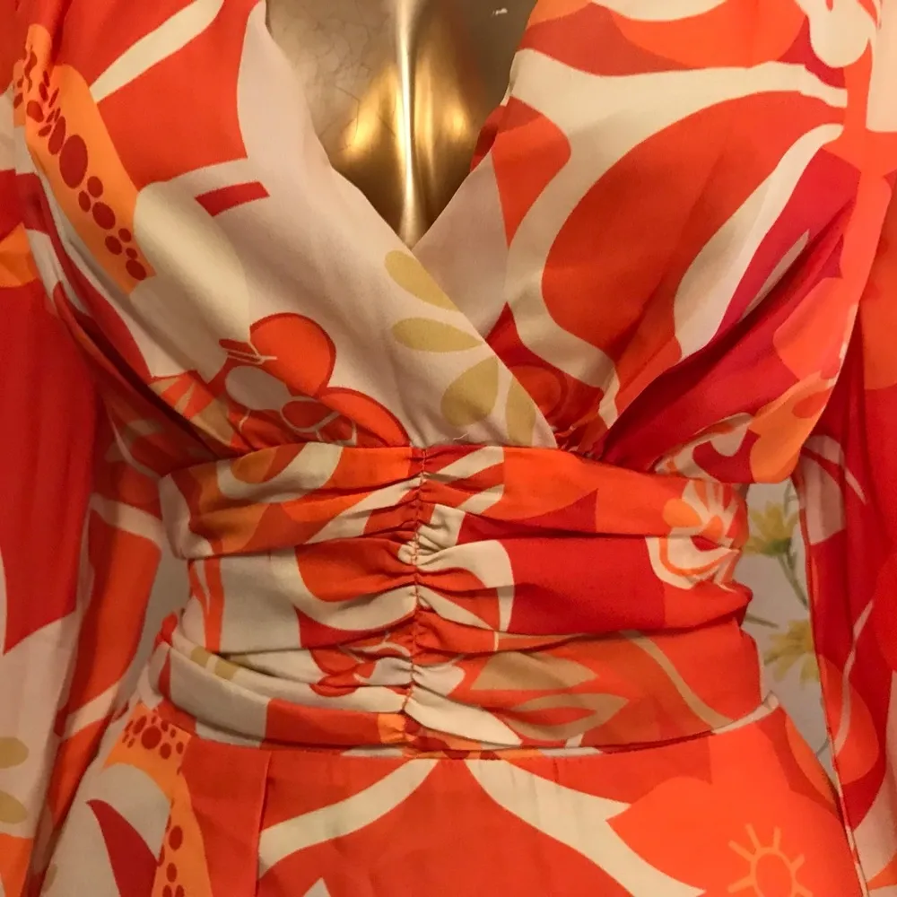 Long sleeve low V neck maxi dress size M Size M - Image 6