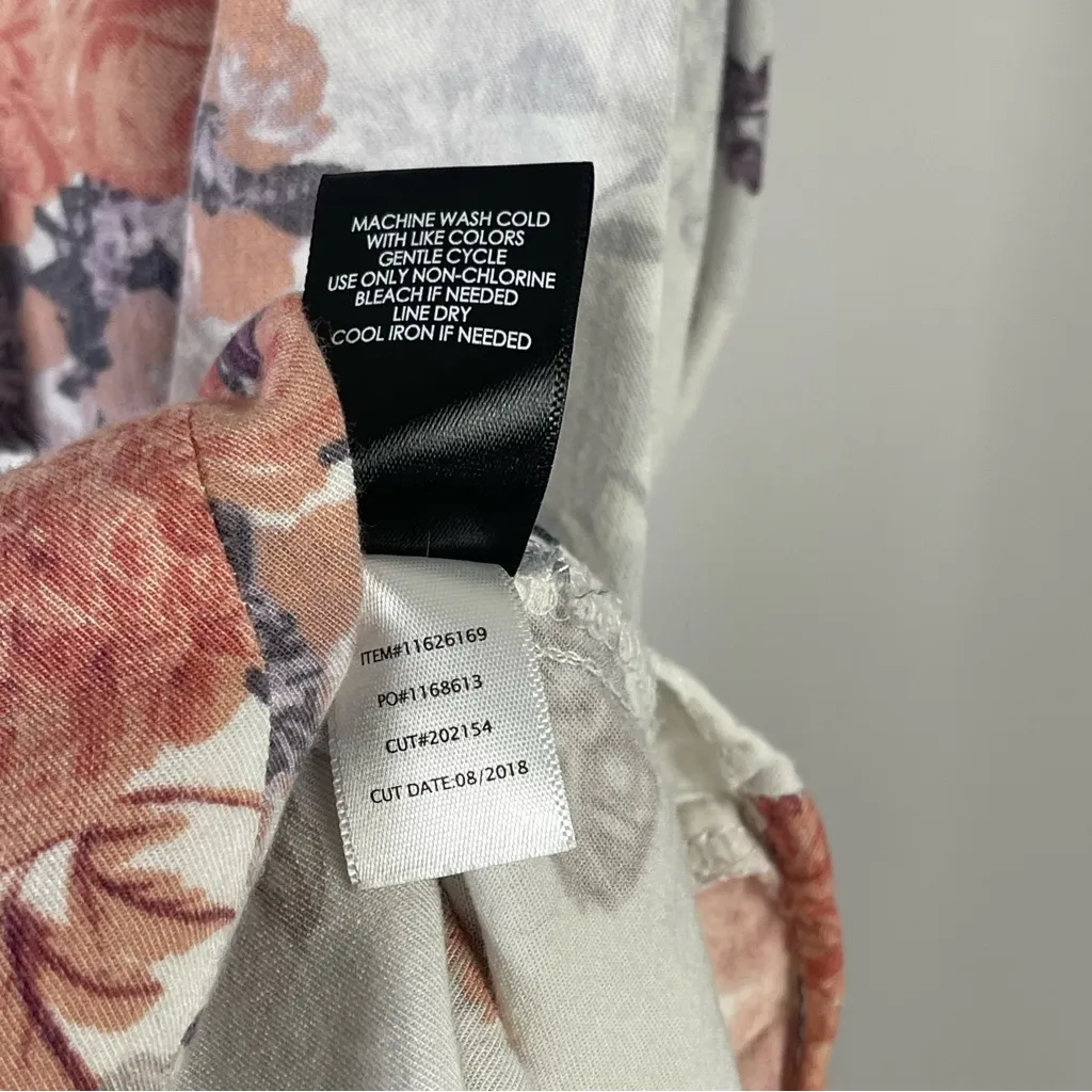 Torrid Floral Size 1 Button-Front Tank Top Cottatgecore Boho Flowy Spring Summer - Image 7