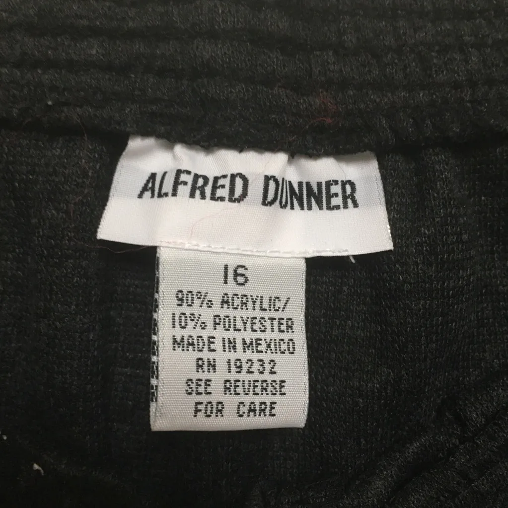 Alfred Dunner FINAL MARKDOWN Ladies  slacks 16 - Image 4