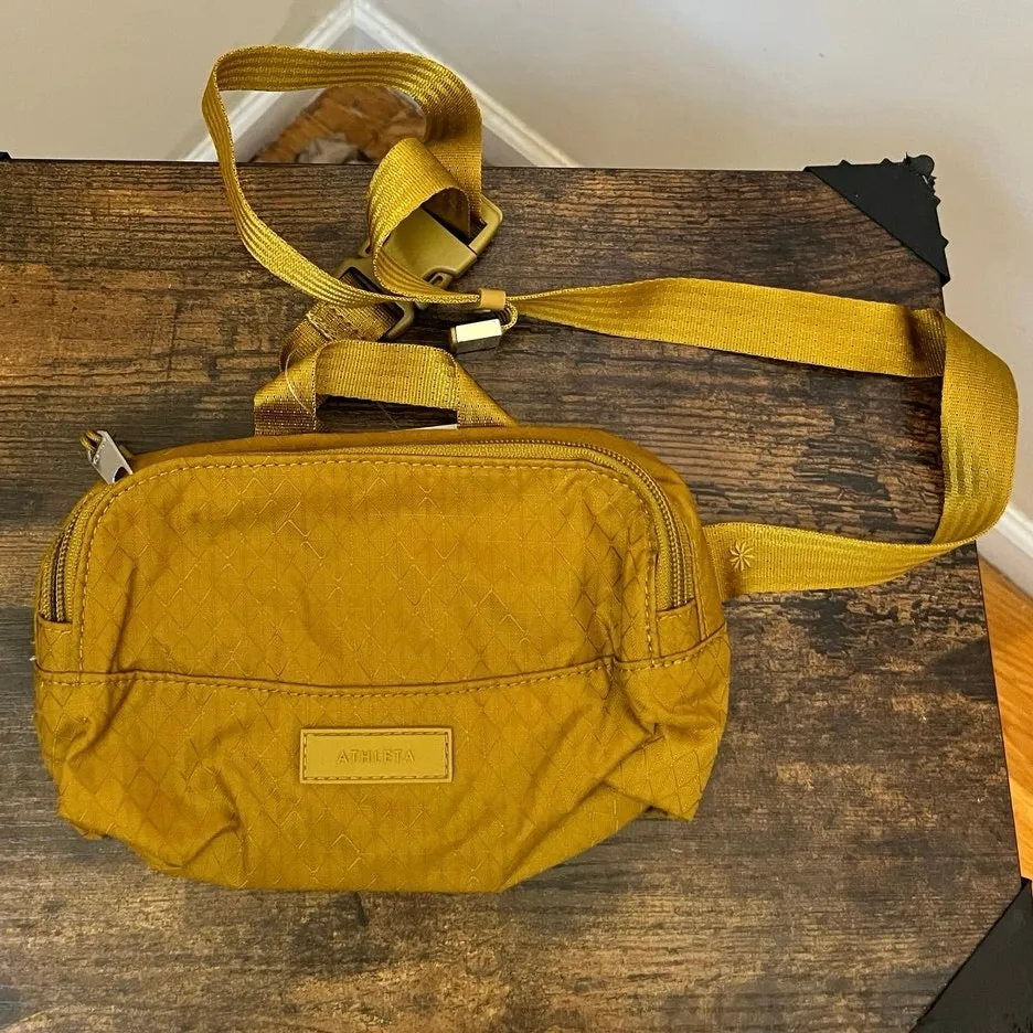 Athleta New Excursion Crossbody Beltbag Water Repellent Ripstop Mustard Yellow - Image 2