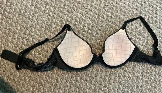 Victoria Secret Bra  - Image 2