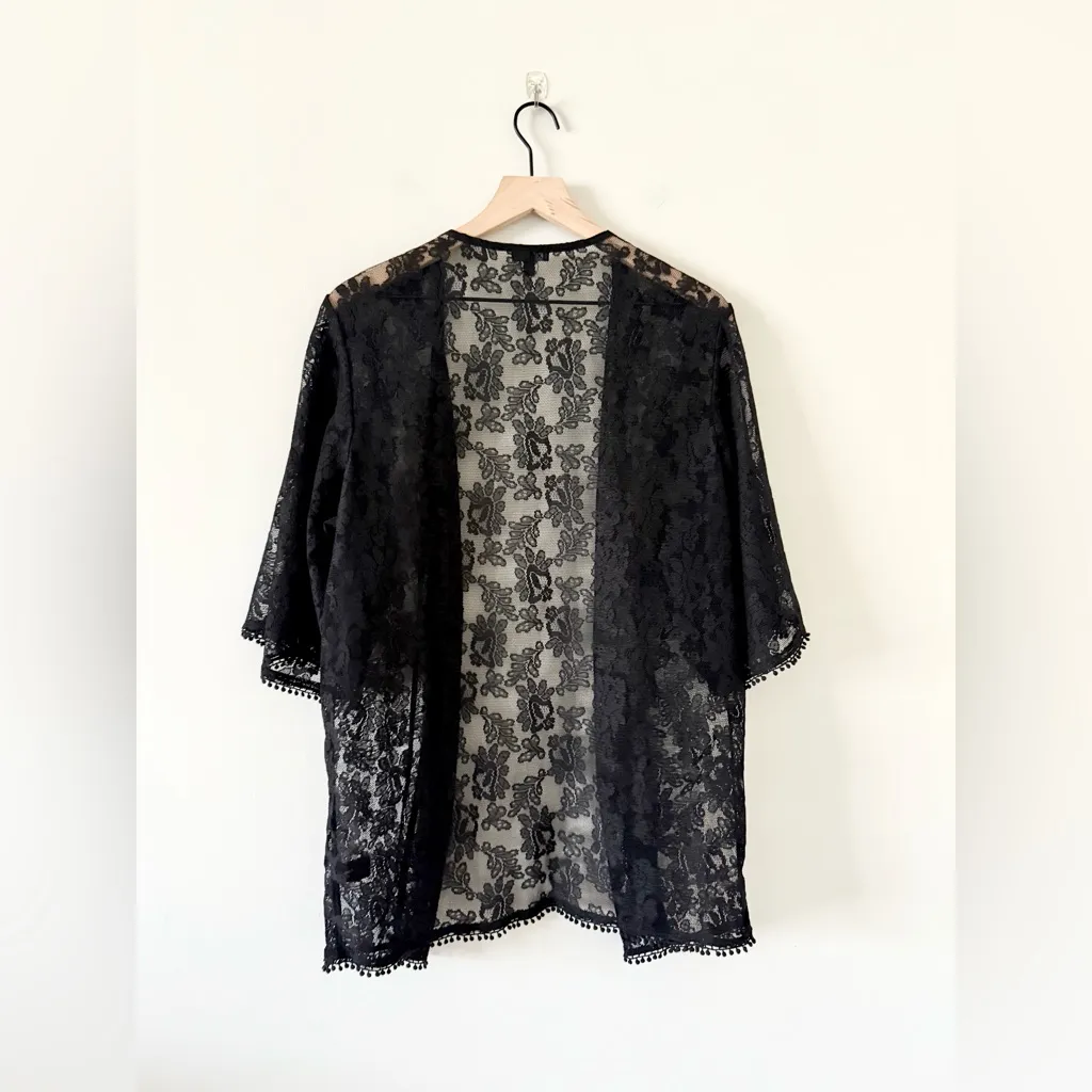 Express Oversized Kimono Style Jacket in Sheer Black Lace Size S - Image 5