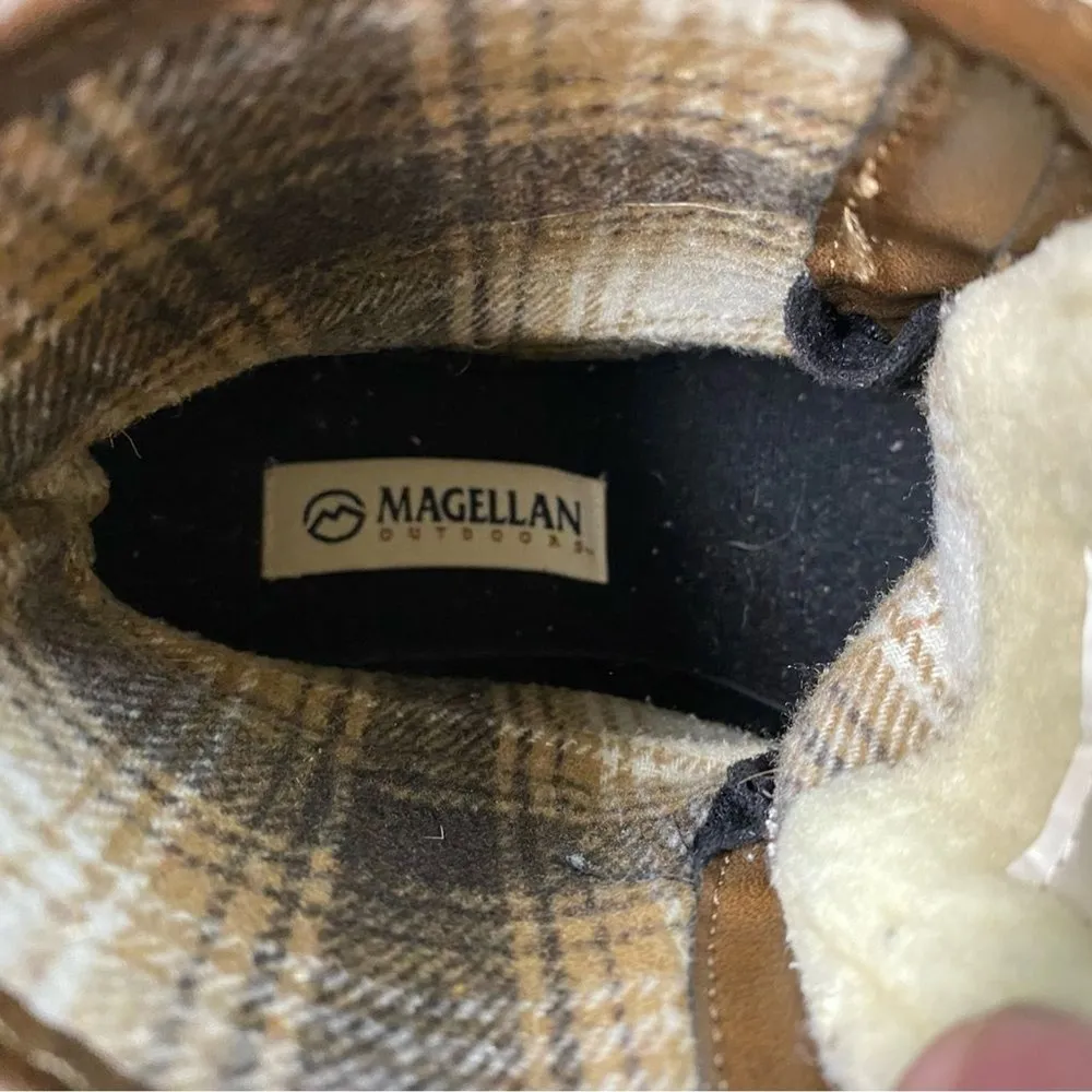 Magellan Outdoors Boots Womens Brown/Blue Sz 7 Waterproof Insulated Winter *Flaw - Image 4