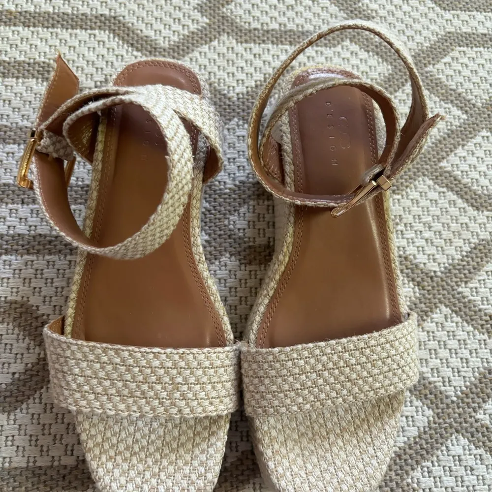 DESIGN Tatiana flatform sandals in natural rattan square toe size 8 - Image 9