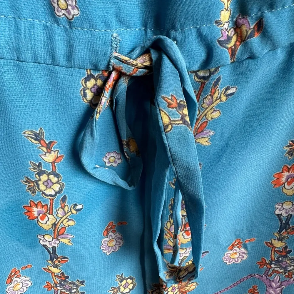 Ellie Boutique Boho Dress~Bell Sleeve~Cinch Waist Size large - Image 3