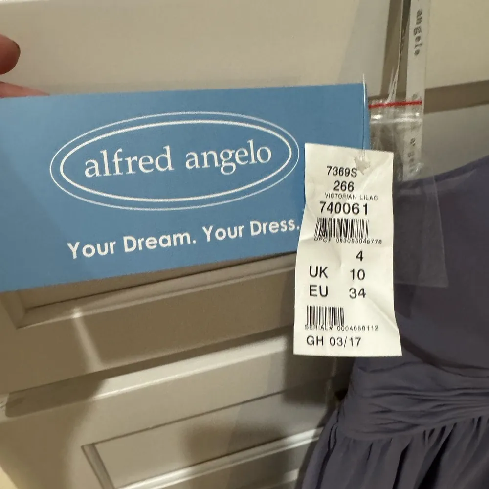 Lilac Alfred Angelo dress, size 4, NWT - Image 4