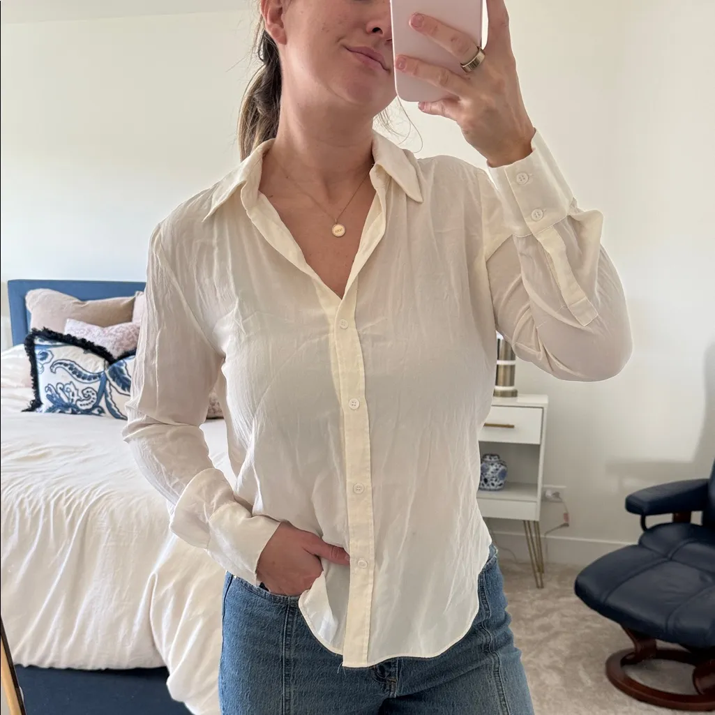 NWOT Zara button down ivory 100% Silk Shirt - Image 8
