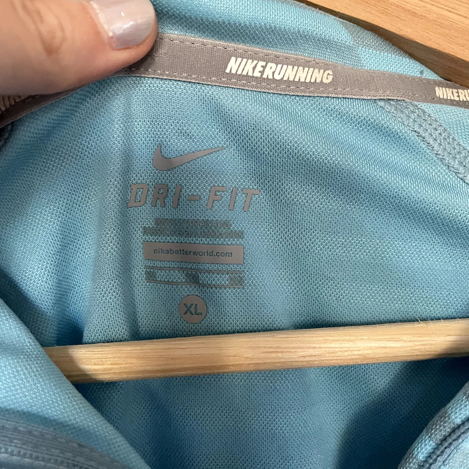 Nike running dri-fit women's quarter zip nike element top XL blue gray striped - Image 4