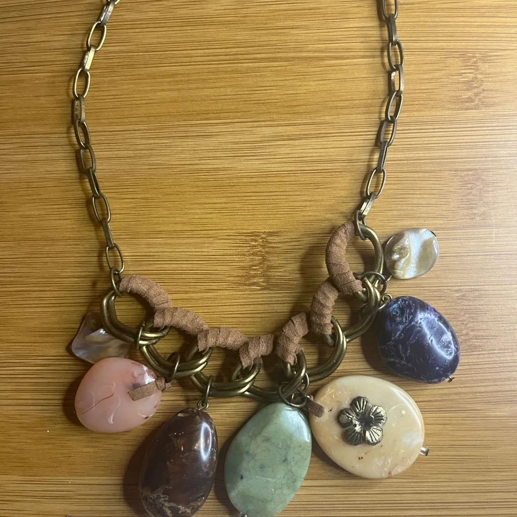 Multicolor Stone Statement Necklace - Image 5