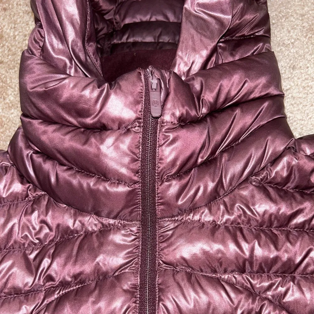 Women’s Lululemon Burgundy Pack it Down Shine Puffer Jacket Bordeaux Drama 2 - Image 6