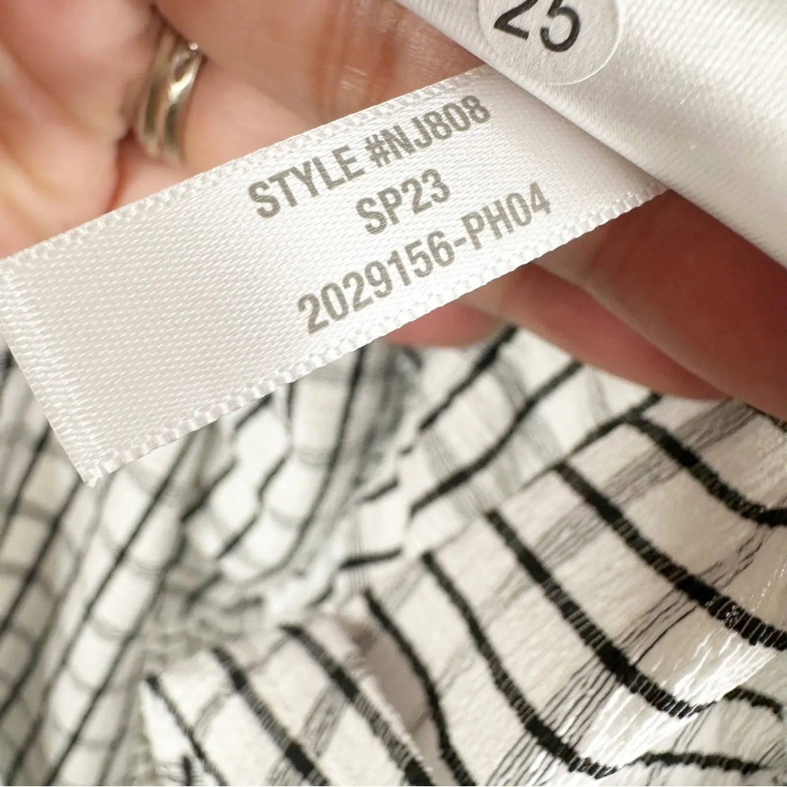 NEW Madewell Size Large Omaha White Black Gingham Tiered Puff Sleeve Shirt - Image 10