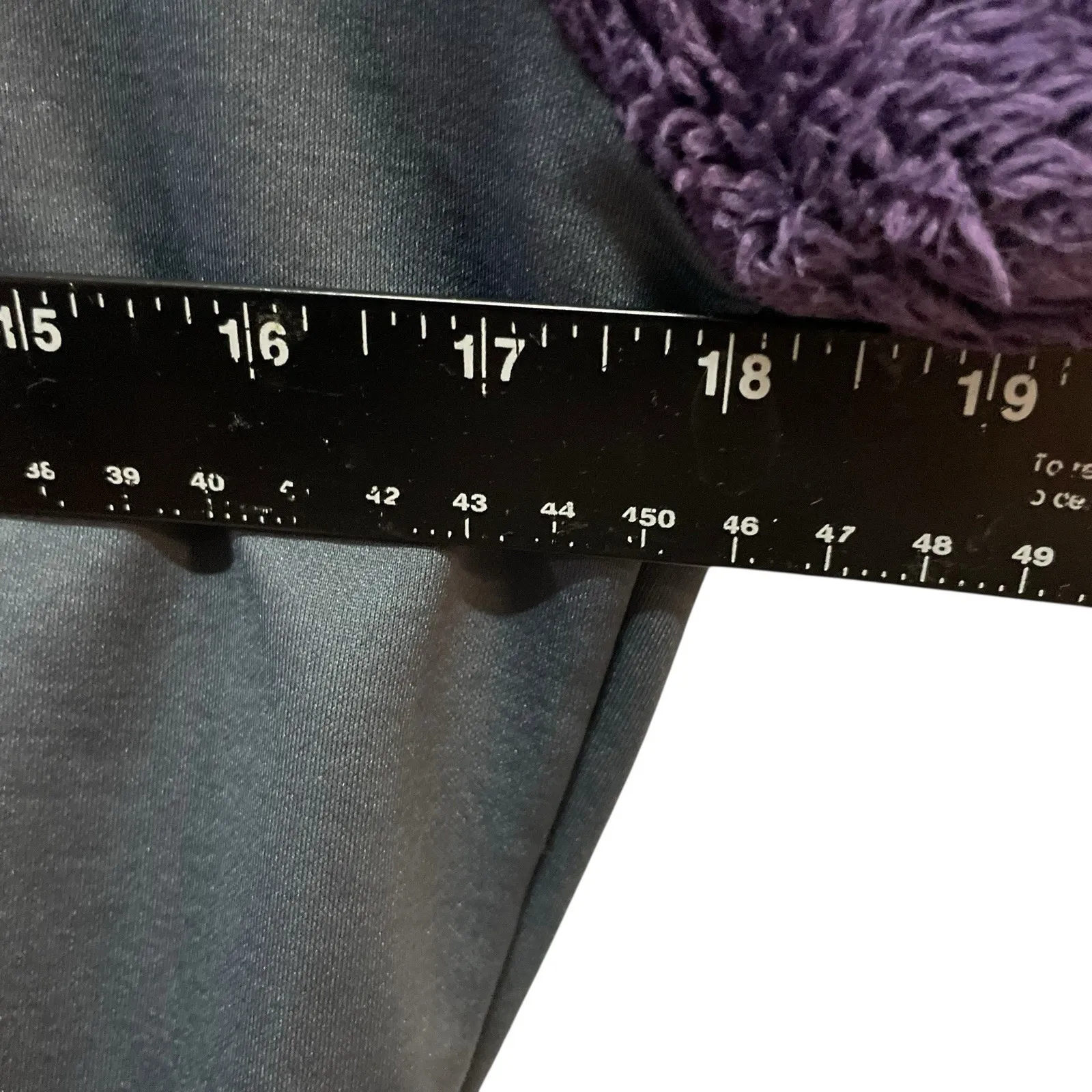 Columbia Purple Sherpa Fleece Fuzzy Zip-Up Jacket, Size Medium Plush Soft Coat - Image 5