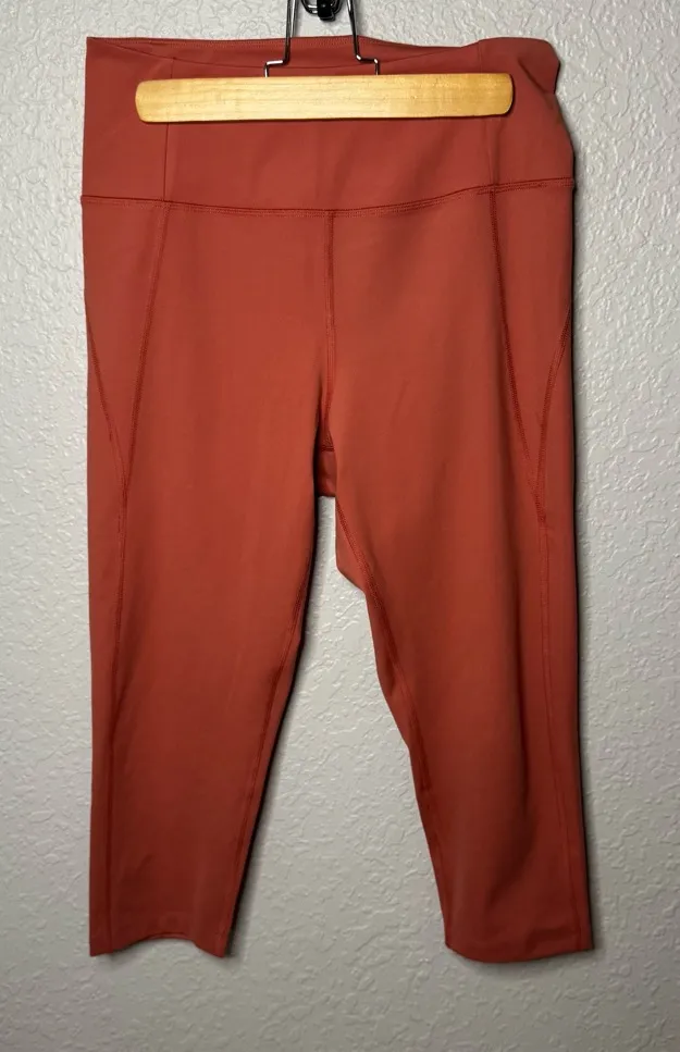 Girlfriend Collective Compressive High-Rise Capri Legging sz L Toasted Apricot? - Image 1